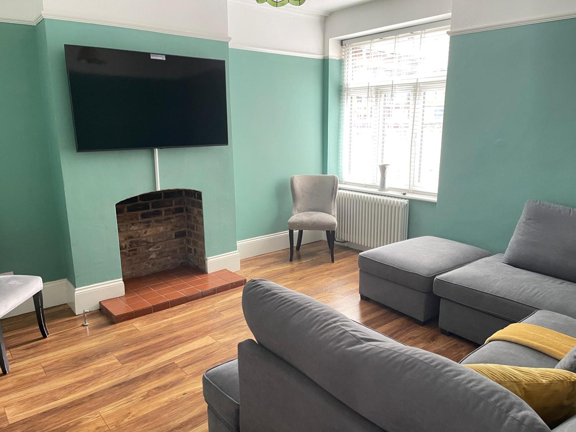 Hometel Digs Hidden Mansion Sleeps 15 Leicester Extérieur photo